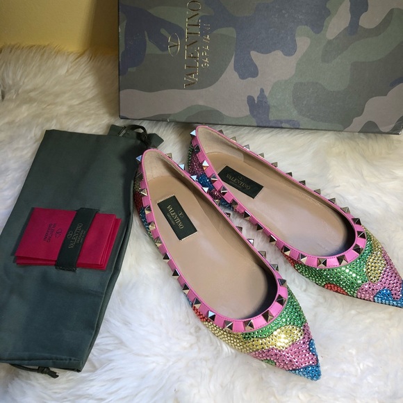 【sold】New authentic Valentino stud flats - Picture 2 of 8